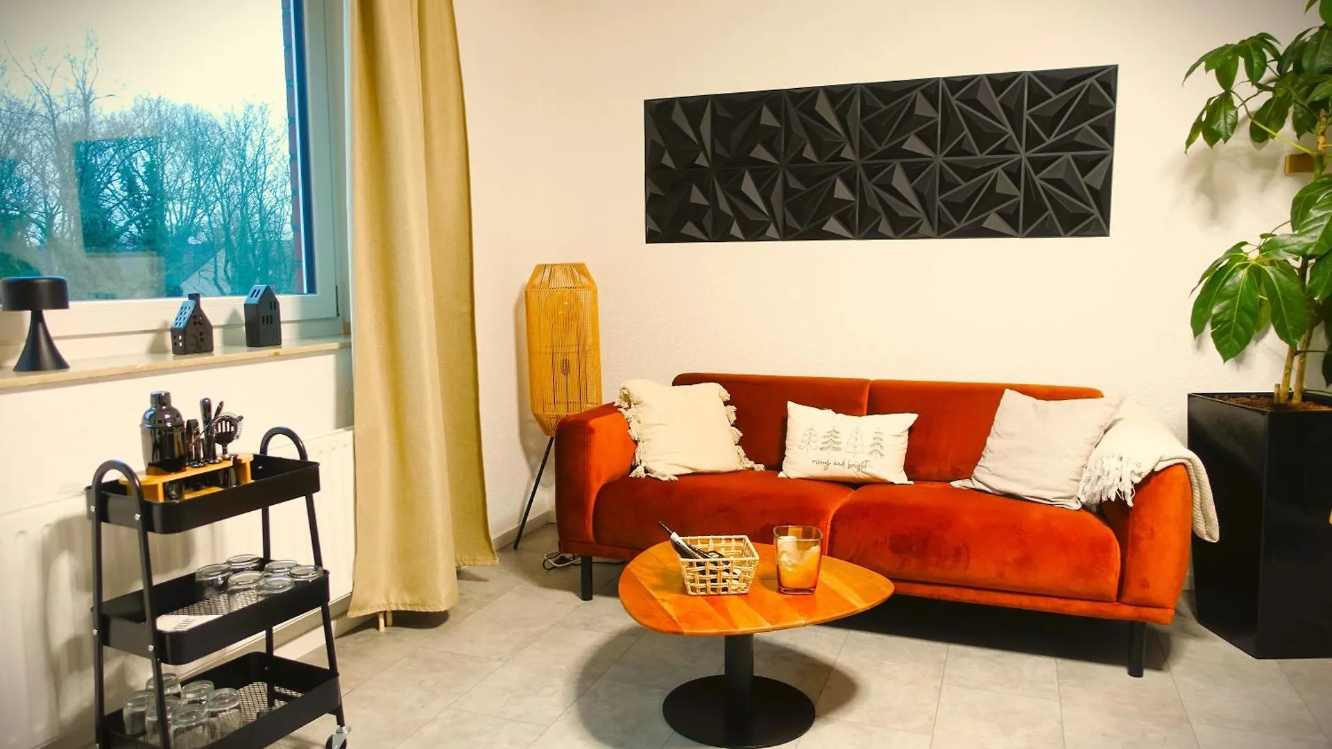 Getaway Apartment - Balkon - Kueche - Ruhe - Waesche - S-Bahn - 60 Qm Duisburgo